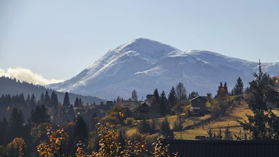Авторський тур Карпати: Сходження на Петрос Чорногорський Карпати/Ясіня (Закарпатська область) Авторський тур Карпати: Сходження на Петрос Чорногорський Карпати/Ясіня (Закарпатська область)