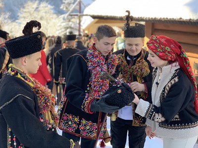 Авторский тур Гуцульское Рождество Карпаты/Верховина Авторский тур Гуцульское Рождество Карпаты/Верховина
