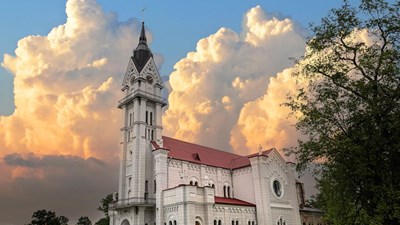Авторський тур Святе тріо: Кохавина, Гошів, Борислав Карпати/Гніздичів (Кохавине) Авторський тур Святе тріо: Кохавина, Гошів, Борислав Карпати/Гніздичів (Кохавине)