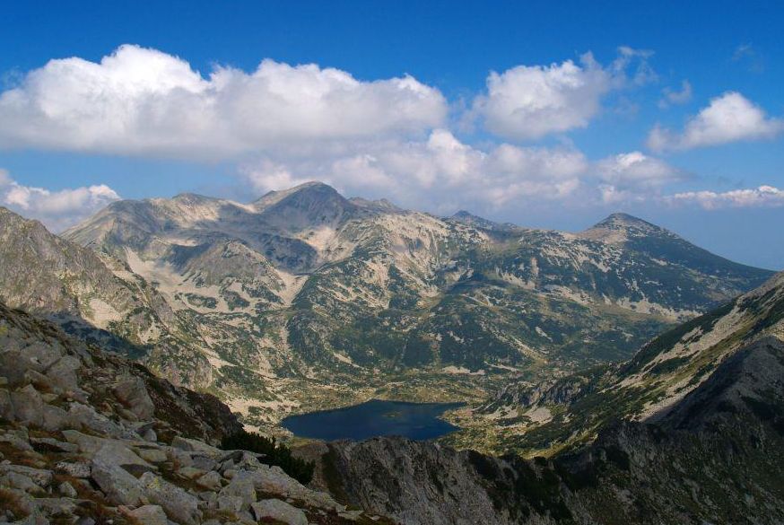 Горы на балканах. Гора Мусала Болгария. Горы Туркменистана балканские горы. Балканские горы Болгария.