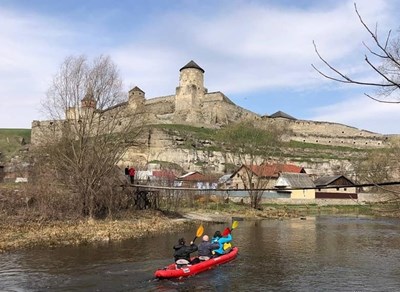 Авторский тур Сплав на байдарках по Смотричу + СПА в Каменец-Подольском (1 день) Хмельницкая область/Каменец-Подольский Авторский тур Сплав на байдарках по Смотричу + СПА в Каменец-Подольском (1 день) Хмельницкая область/Каменец-Подольский