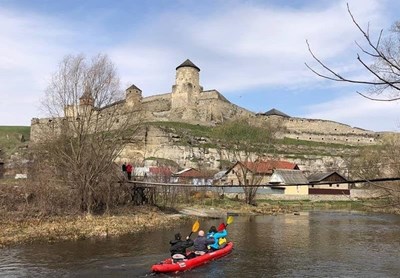 Авторский тур Сплав на байдарках Смотричем + СПА, вино и Товтры (2 дня) Хмельницкая область/Каменец-Подольский Авторский тур Сплав на байдарках Смотричем + СПА, вино и Товтры (2 дня) Хмельницкая область/Каменец-Подольский